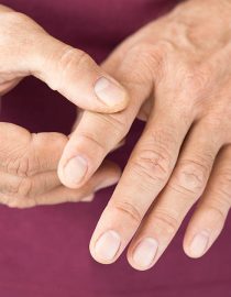 Coping with Osteoarthritis in the Fingers and Hands Coping with Osteoarthritis in the Fingers and Hands